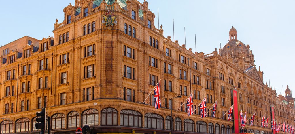 Banner-Case-Study-Harrods-Department-Store-3